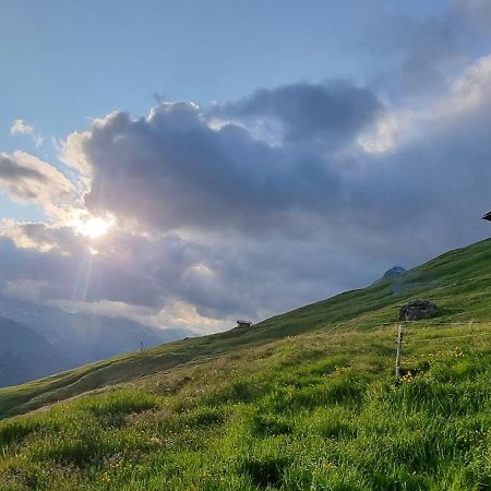 Hotel Avers Am Bach Esterno foto